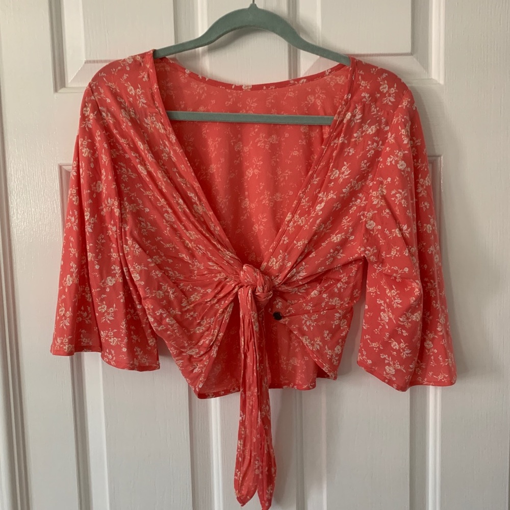 Billabong Tie Crop Top